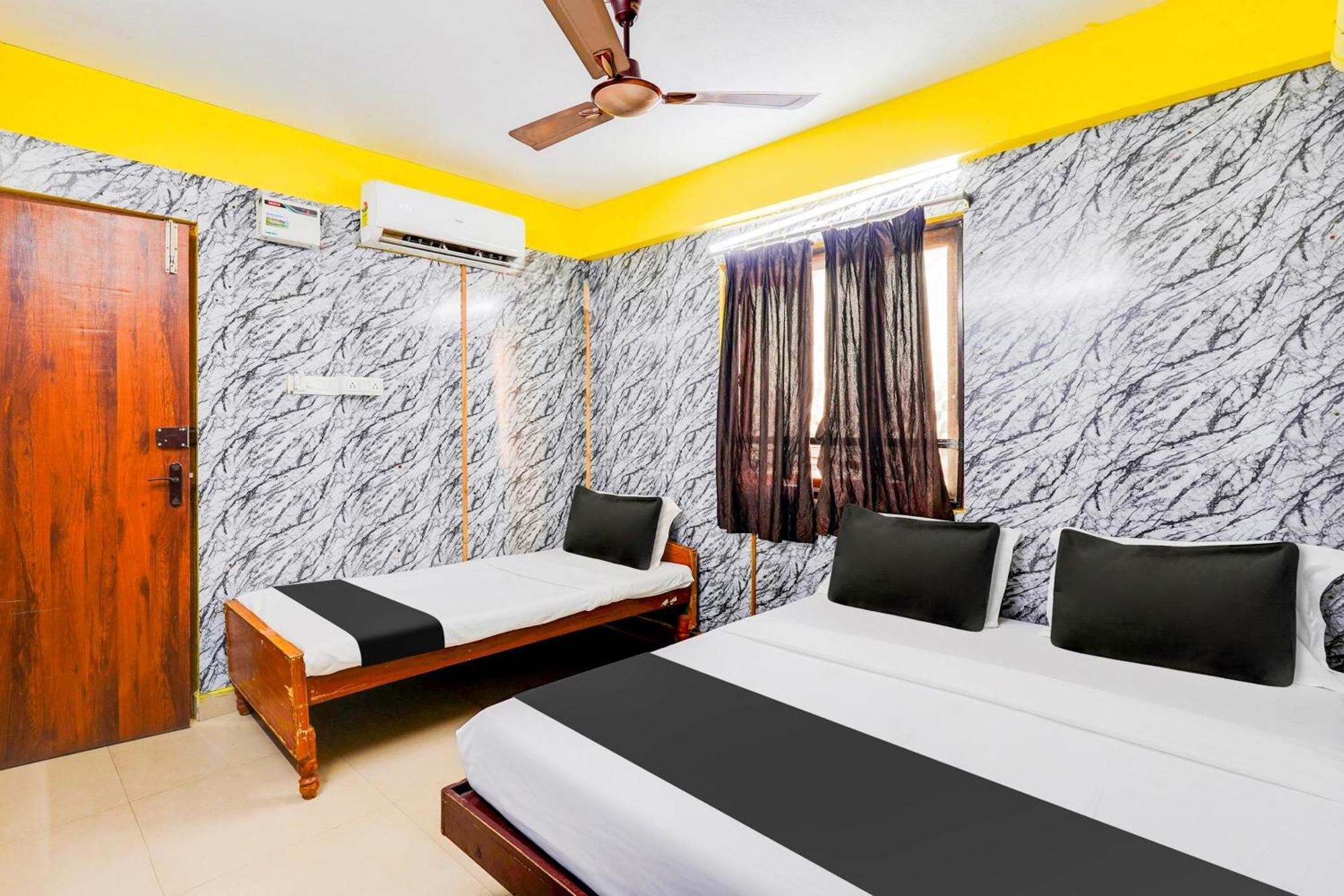 Super Hotel O Heritage Town Formerly Vasavi بونديتْشيري المظهر الخارجي الصورة