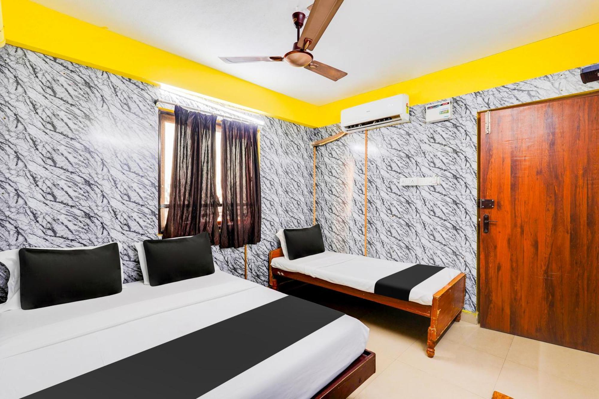 Super Hotel O Heritage Town Formerly Vasavi بونديتْشيري المظهر الخارجي الصورة